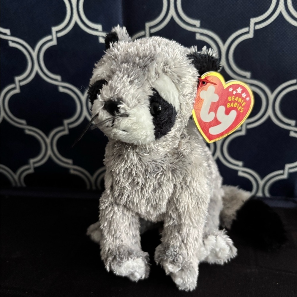 💜2/$20💜Retired Ty Beanie Babies Plush Raccoon- Bandito
